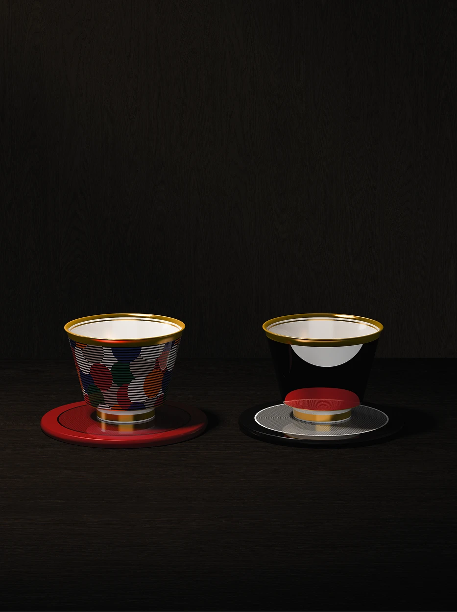 Dark wood studio display of GUOYUE Composition gold-rim cup matched with Sunrise style cup, laid on red & black metal saucers, solid dark wood backdrop for home tea space display
