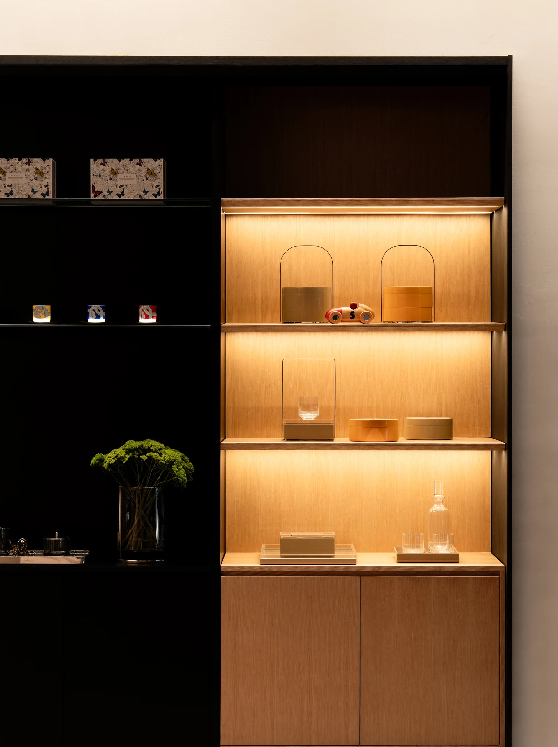 RESONG Home black and wood two-tone display cabinet with lacquer storage & tableware collections, featuring DRAGONFLY & PAIS lacquer storage boxes, LINGYUAN silver-rim vase, ALK decorative cups, XUYU hand-carved glass decanter set and MINIMALIST glass vase. Handcrafted lacquer and high clarity crystal, perfect for home pantry organization, dining table decor, boutique hotel room setup, premium home storage solution